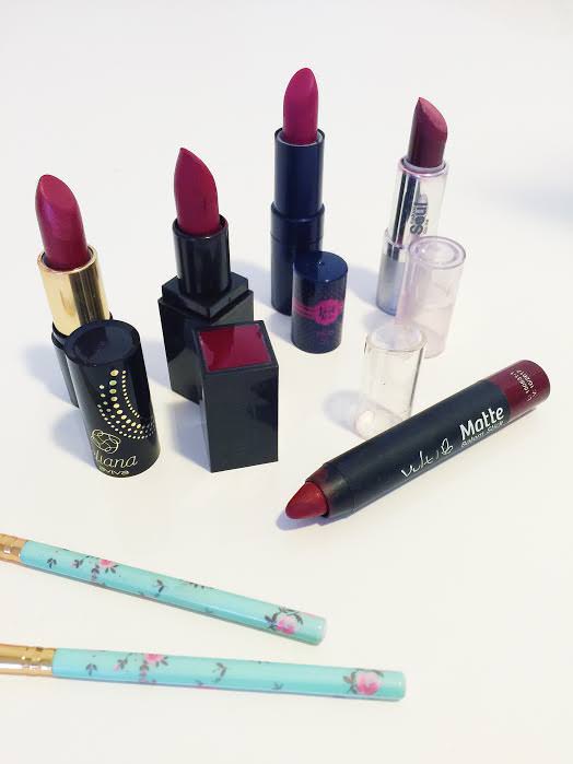 batons tops na cor vinho por Alexandra Evangelista